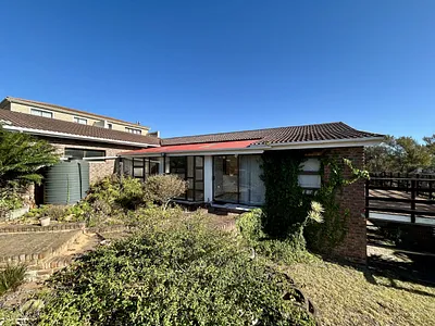 2 Bedroom House For Sale in Stilbaai West, Stilbaai - TYaJ.webp