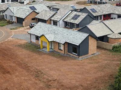 3 Bedroom House For Sale in Akasia - 1nie.webp