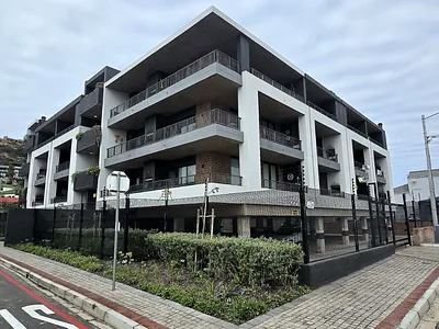 2 Bedroom Apartment To Rent in Mossel Bay - 1j5N.webp