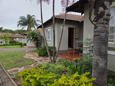 3 Bedroom Townhouse For Sale in Polokwane - K1ku.webp