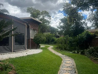 4 Bedroom House For Sale in Pretoria - iruD.webp