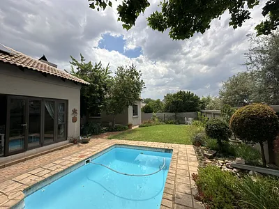 5 Bedroom House For Sale in Centurion - img