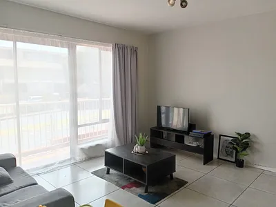 2 Bedroom Apartment For Sale in Randburg - nBzS.webp