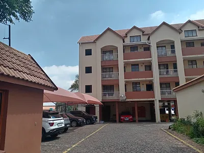 2 Bedroom Apartment For Sale in Randburg - o6DI.webp