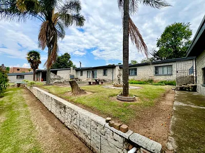 5 Bedroom House For Sale in Badplaas - XfQG.webp