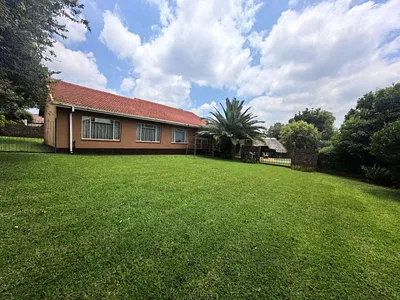 4 Bedroom House For Sale in Centurion - img