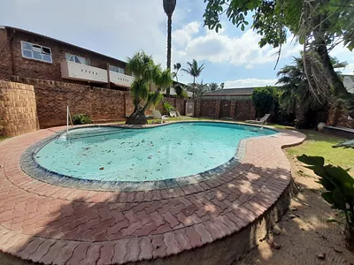 3 Bedroom Townhouse To Rent in Johannesburg - vNAA.webp