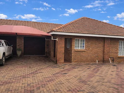 2 Bedroom Townhouse For Sale in Polokwane - img
