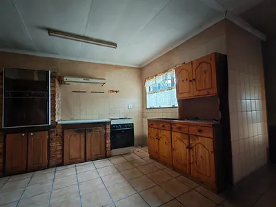 3 Bedroom House For Sale in Boksburg - r0V1.webp