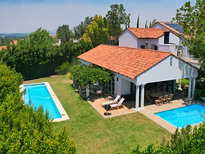 10 Bedroom House For Sale in Paarl - ghrI.webp