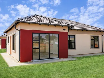 3 Bedroom House For Sale in Akasia - zGmU.webp