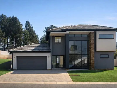 3 Bedroom House For Sale in Akasia - tj9V.webp