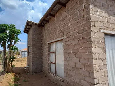 1 Bedroom House For Sale in Polokwane - p9UE.webp
