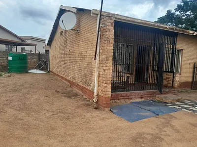 3 Bedroom House For Sale in Temba - OTwF.webp