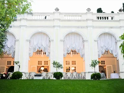 8 Bedroom House For Sale in Pretoria - oxKZ.webp