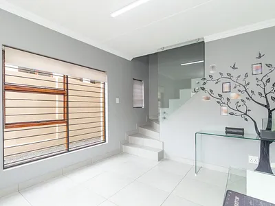 3 Bedroom House For Sale in Randburg - qqMI.webp