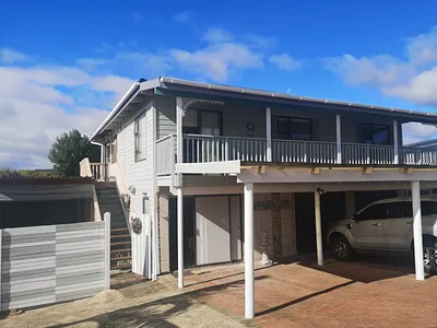 4 Bedroom House For Sale in Stilbaai West, Stilbaai - Vpnb.webp