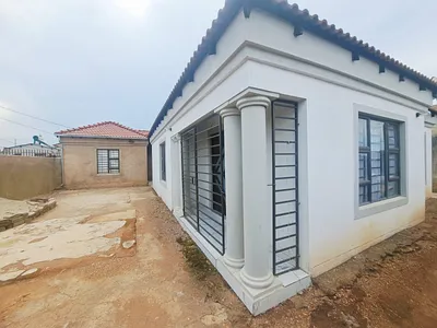 4 Bedroom House For Sale in Pretoria - PjOa.webp