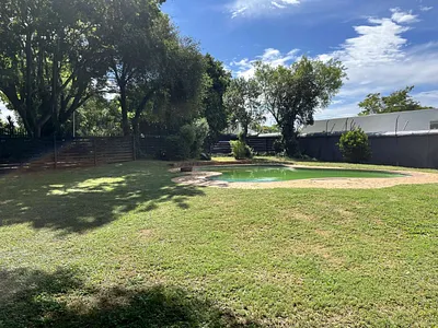 3 Bedroom Apartment For Sale in Randburg - ViiT.webp