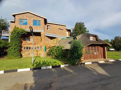 4 Bedroom House For Sale in Orkney - WHzc.webp