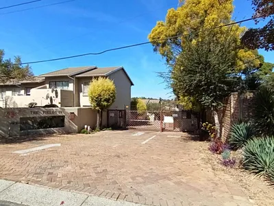 2 Bedroom Apartment For Sale in Sandton - bn5a.webp