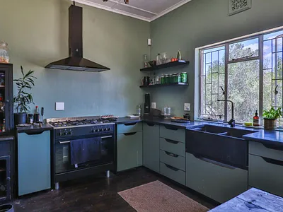 2 Bedroom House For Sale in Bonnievale - 3V8k.webp