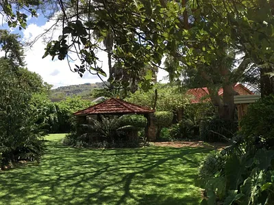 3 Bedroom House For Sale in Roodepoort - 53Zp.webp