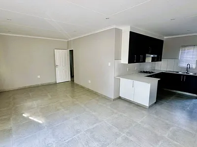 3 Bedroom House To Rent in Centurion - LwwZ.webp