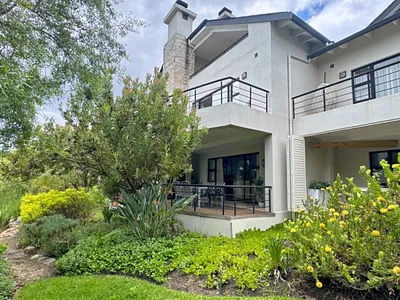 3 Bedroom Townhouse To Rent in Paarl - Vkuu.webp