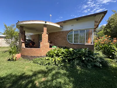 3 Bedroom House For Sale in Amersfoort - rRhh.webp