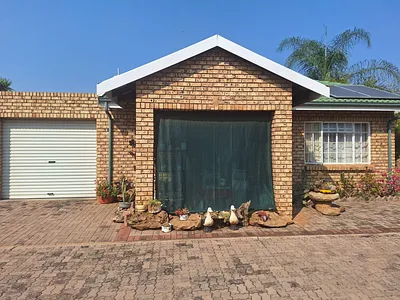 1 Bedroom Townhouse For Sale in Bela Bela - JCtY.webp