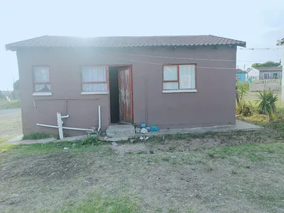 2 Bedroom House For Sale in Port Elizabeth - zbQP.webp