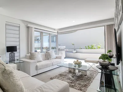 2 Bedroom Apartment For Sale in Mossel Bay - LX5T.webp