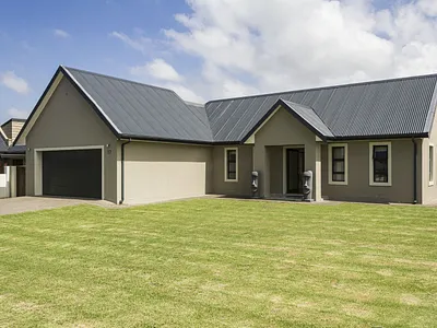 3 Bedroom House For Sale in George - cprL.webp