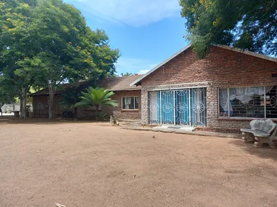 4 Bedroom House For Sale in Polokwane - d0t9.webp