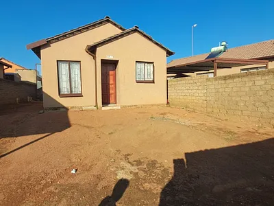 2 Bedroom House For Sale in Soshanguve - 2ip0.webp