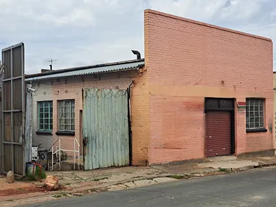 3 Bedroom House For Sale in Johannesburg - khOo.webp