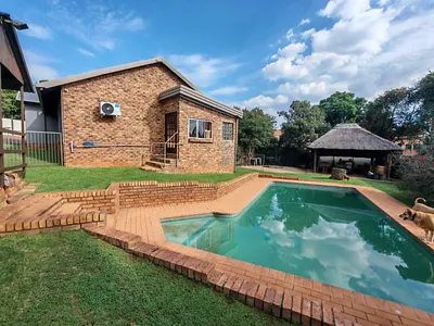 3 Bedroom House For Sale in Centurion - HSqa.webp