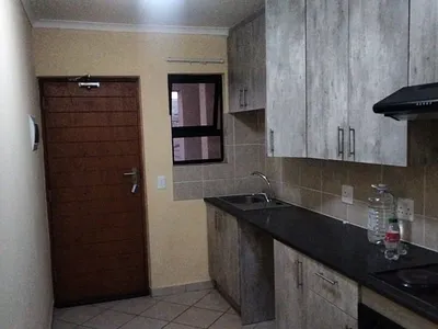 2 Bedroom Apartment For Sale in Akasia - HPv8.webp