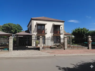 4 Bedroom House For Sale in Groot Brakrivier - BzuP.webp
