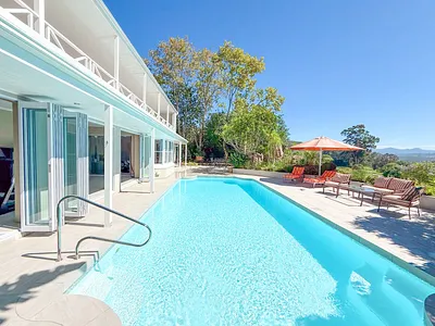 4 Bedroom House For Sale in Belvidere Estate, Knysna - RuYT.webp