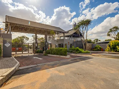 1 Bedroom Apartment To Rent in Sandton - g9od.webp