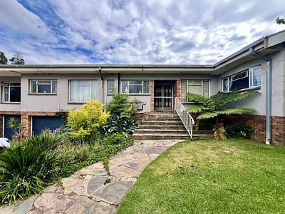 4 Bedroom House For Sale in Ermelo - nveM.webp