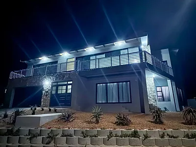 5 Bedroom House For Sale in Stilbaai East, Stilbaai - lSt3.webp