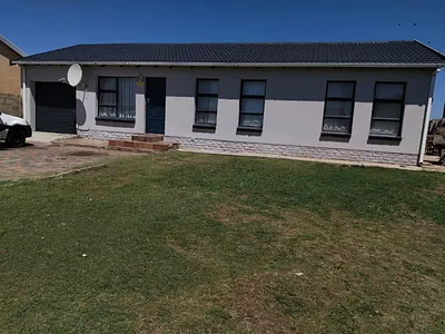 3 Bedroom House For Sale in Port Elizabeth - h6Zc.webp