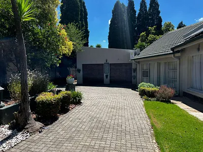 4 Bedroom House For Sale in Volksrust - eA97.webp