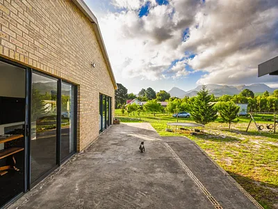 4 Bedroom House For Sale in Grabouw - KWXR.webp