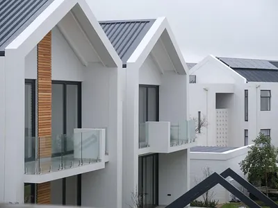 2 Bedroom Apartment For Sale in Paarl - R2aS.webp