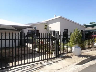 3 Bedroom House For Sale in Tulbagh - KcS3.webp