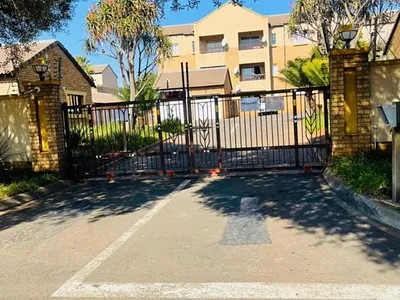 2 Bedroom Apartment For Sale in Centurion - sonD.webp